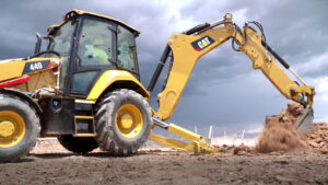 Read more about the article Operate a Backhoe/Loader Training in Pretoria – FAQs (Mitana Training Consultants)